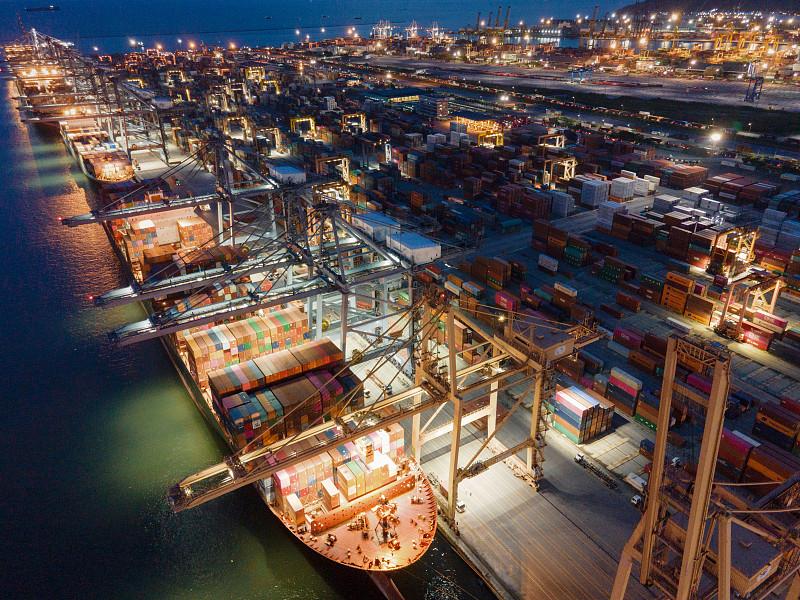 物品旋切单板经中国佛山使用海运运输抵到美国孟菲斯