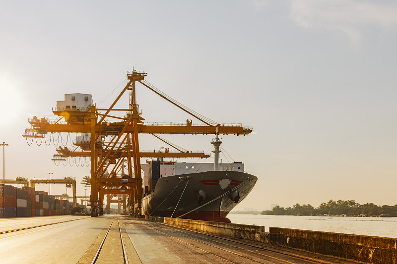物品鲜花饼经重庆采取轮船配送抵达美国达拉斯