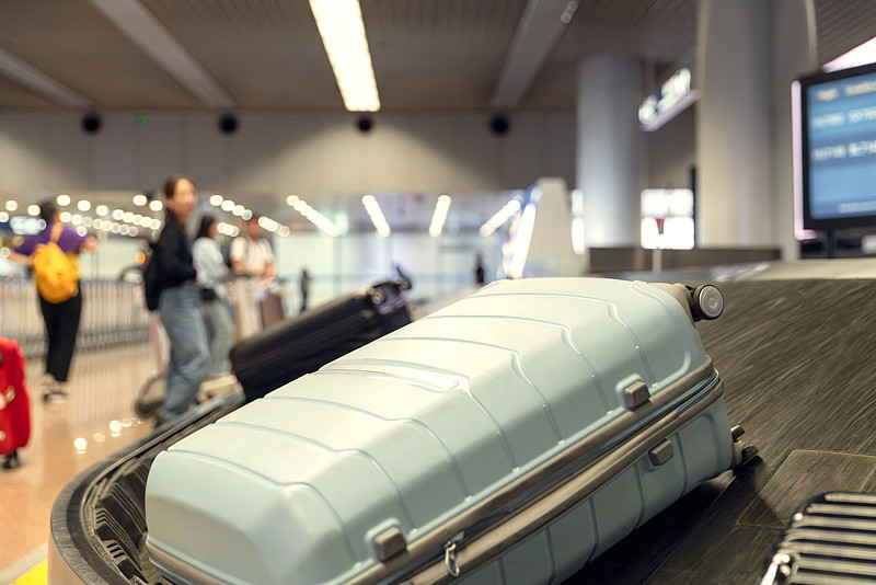 经过中国深圳把酸辣粉寄到美国安克雷奇