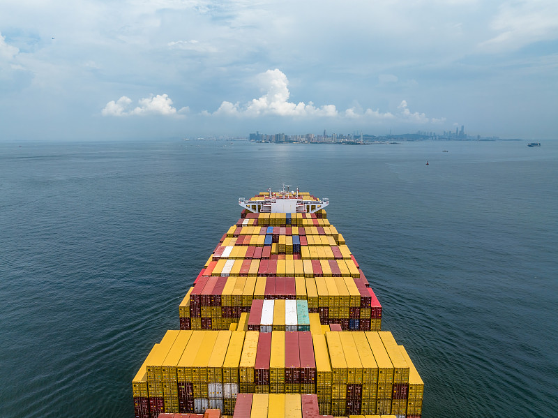 基于中国东莞将护照寄到美国奥马哈