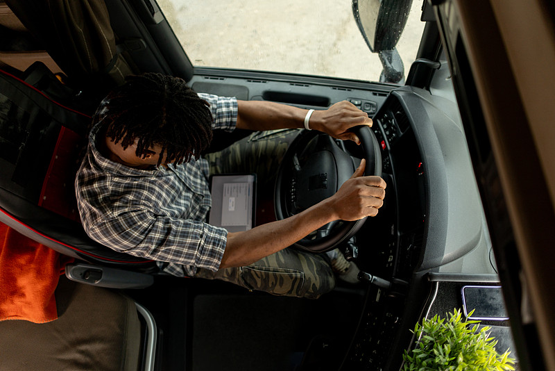 基于东莞猫粮寄到美国华盛顿