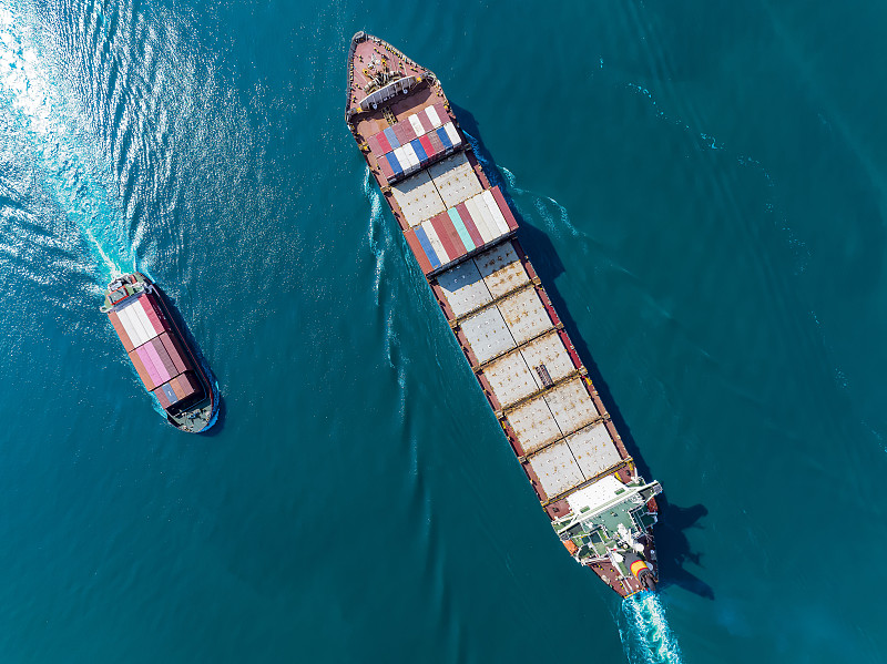 商品液晶平板显示模组从中国济南采纳轮船物流配送到达美国里士满