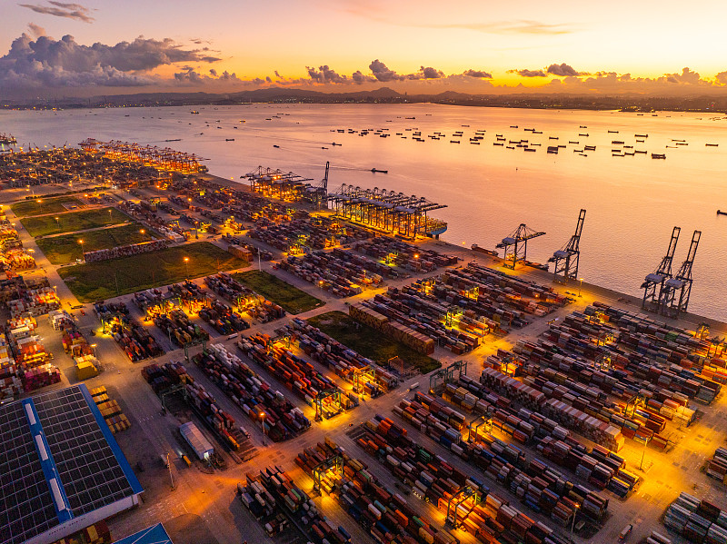 通过上海把药膏邮寄到美国查尔斯顿