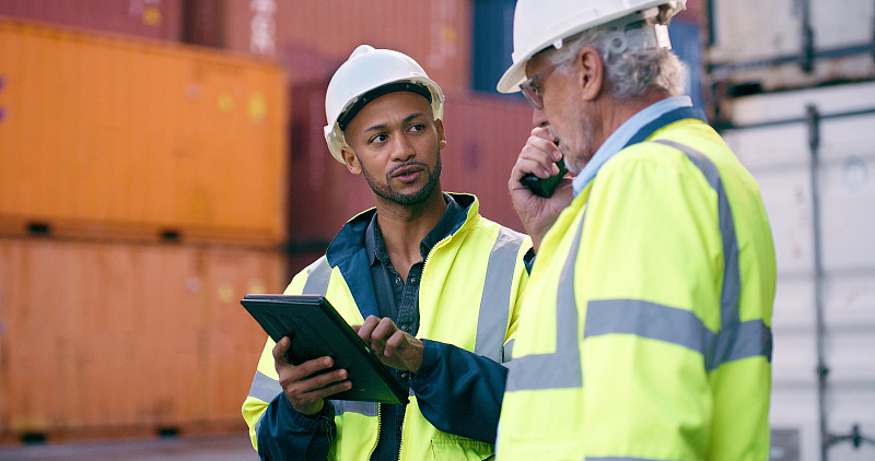 经过沈阳把宠物食品寄到美国新罕布什尔州