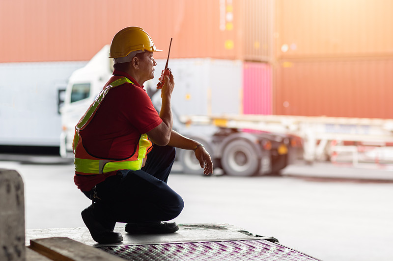 经由中国南京把东西邮寄到美国新奥尔良