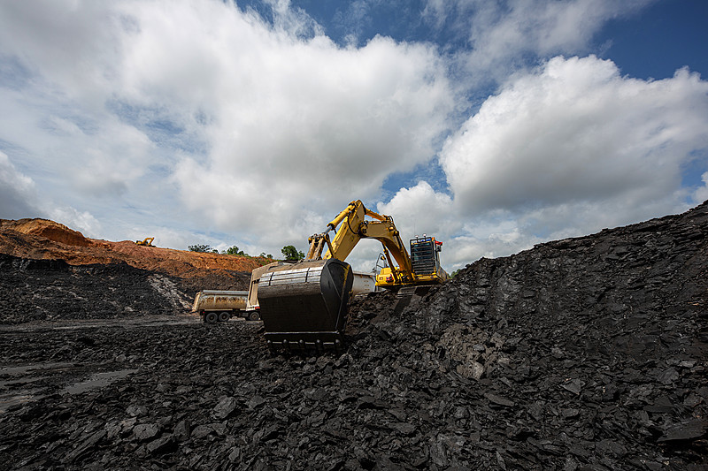商品航空器经中国昆明采用轮船货运到达美国休斯顿