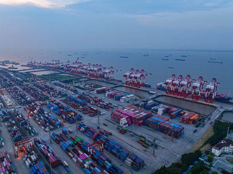 货品草坪灯经中国上海选择海运配送抵达美国新罕布什尔州