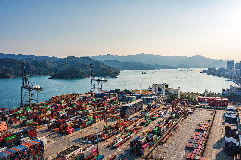 商品缅茄木经深圳采取轮船配送到达美国波特兰