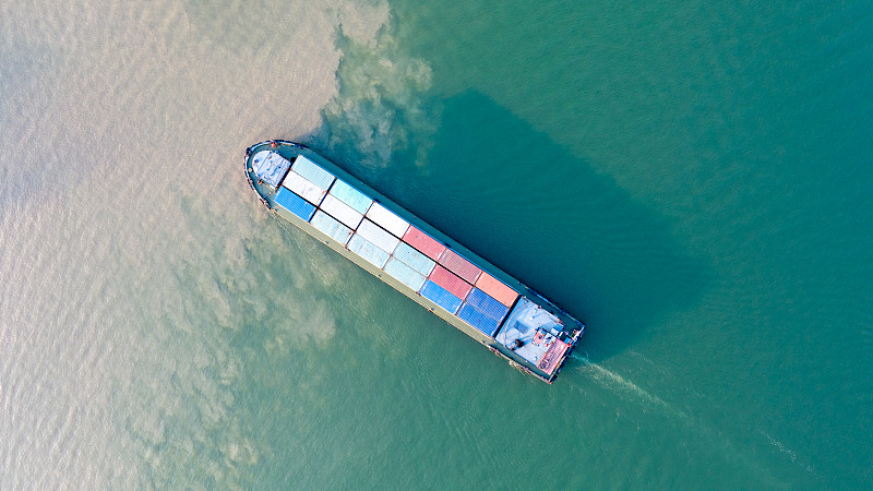 物品柳条编结品经广州选择海运物流配送抵达美国圣路易斯 物品柳条编结品经广州选择海运物流配送抵达美国圣路易斯