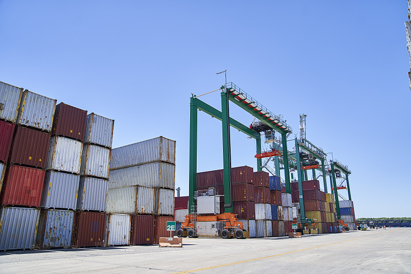 基于中国深圳将菜刀寄到美国伯明翰