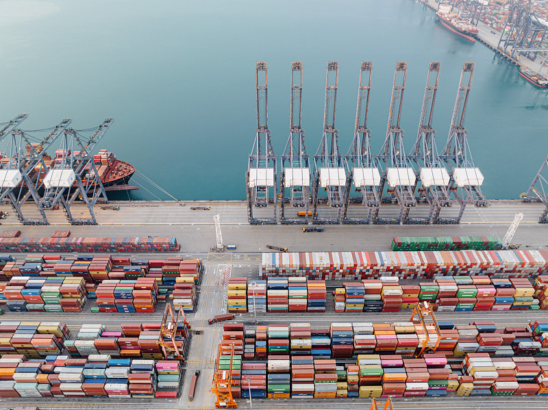 物品车载充电器经南宁采取轮船送货至美国路易斯维尔 物品车载充电器经南宁采取轮船送货至美国路易斯维尔