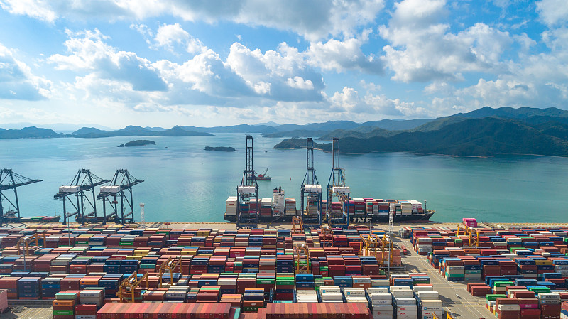 货品晾衣架/晾衣绳（浴室用）从中国广州采取轮船物流配送到美国新奥尔良