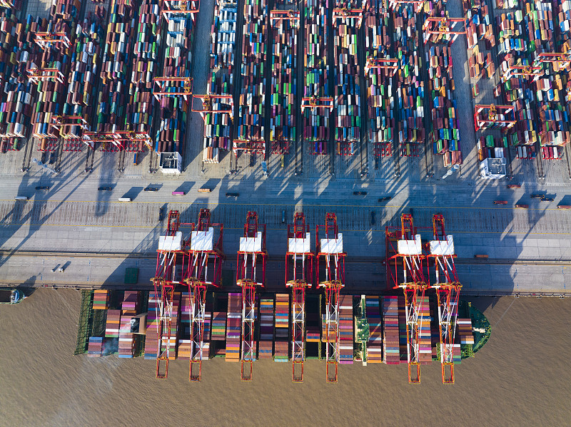 货品超高强度钢从中国东莞采纳轮船送货到达美国沃斯堡 货品超高强度钢从中国东莞采纳轮船送货到达美国沃斯堡