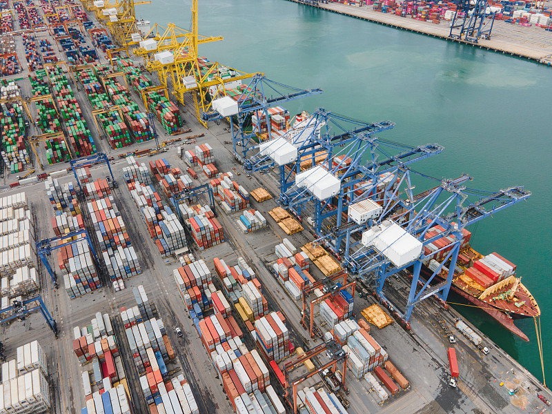 商品巧克力从上海采用海运速递到达美国西雅图