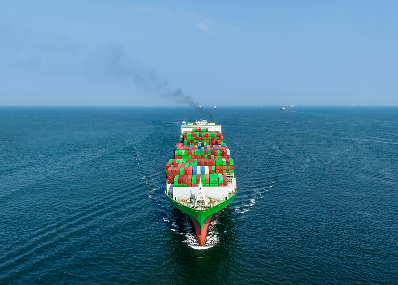 通过中国青岛把体育用品邮寄到美国纳什维尔