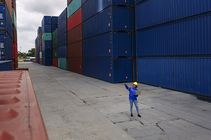 物品电缆桥架经东莞选取轮船配送至美国休斯顿