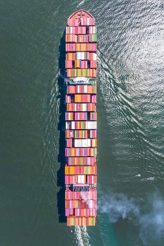 商品手机充电宝经中国杭州选择海运运送到美国新奥尔良 商品手机充电宝经中国杭州选择海运运送到美国新奥尔良