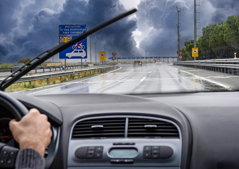 经过深圳将乐高邮寄到美国沃斯堡