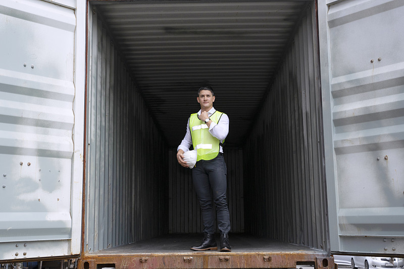 货品玻璃清洁剂从东莞选用海运送货至美国圣安东尼奥