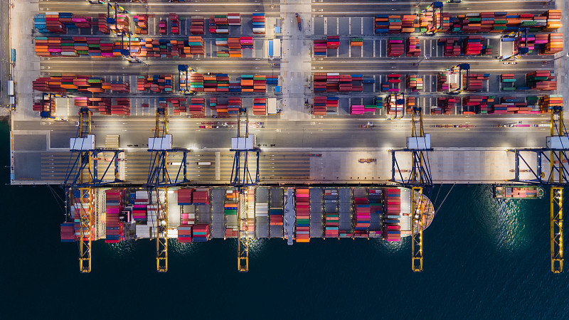 货品熔断器从东莞选取轮船货运抵到美国弗吉尼亚海滩