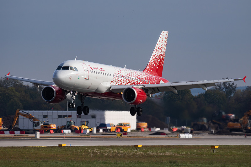 从广州到纽约海运可以怎么走,从广州到纽约海运可以怎么走呢