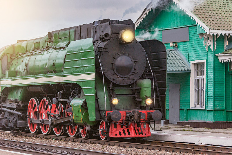 进出口海运将加增燃油附加费,美国万圣节电商销售额将达35亿美元 进出口海运将加增燃油附加费,美国万圣节电商销售额将达35亿美元