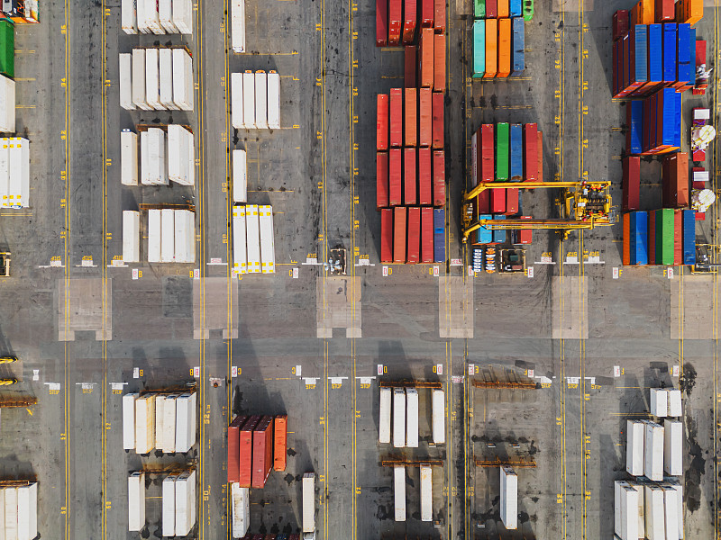 物品不锈钢方矩管经中国东莞采纳空运运送至美国莫比尔