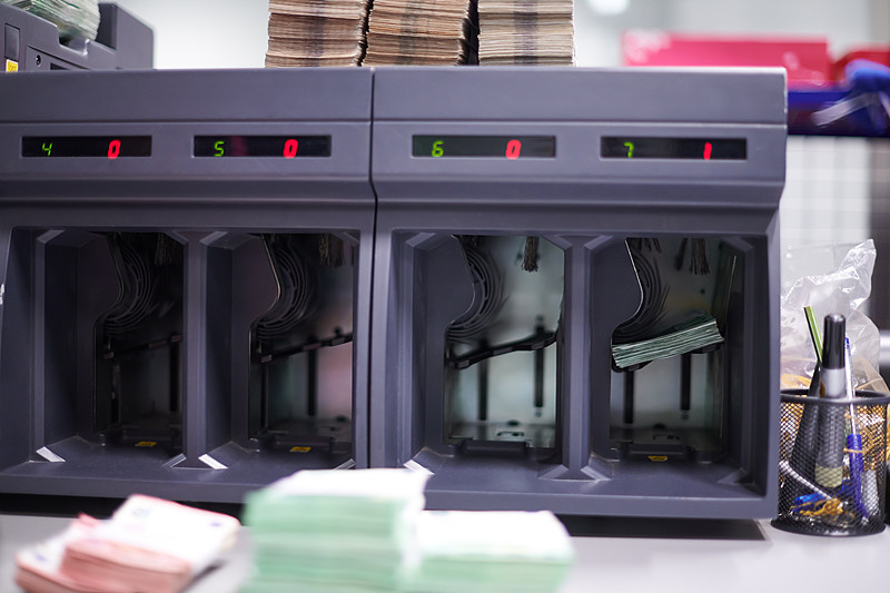 物品电脑经中国深圳采纳空运快递到达美国芝加哥