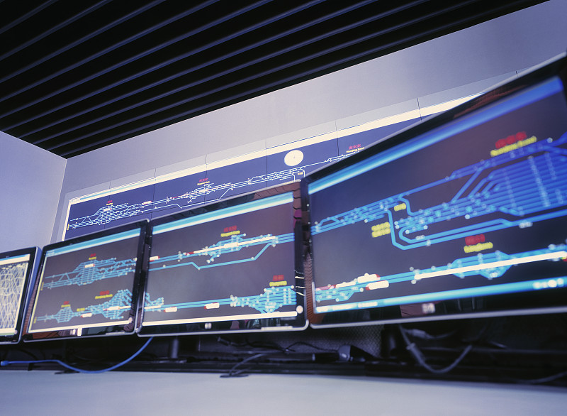 商品电线从中国上海采纳飞机速递到达美国安克雷奇