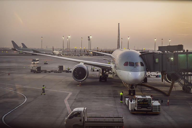 货品净水机从合肥采纳飞机物流配送到美国萨凡纳