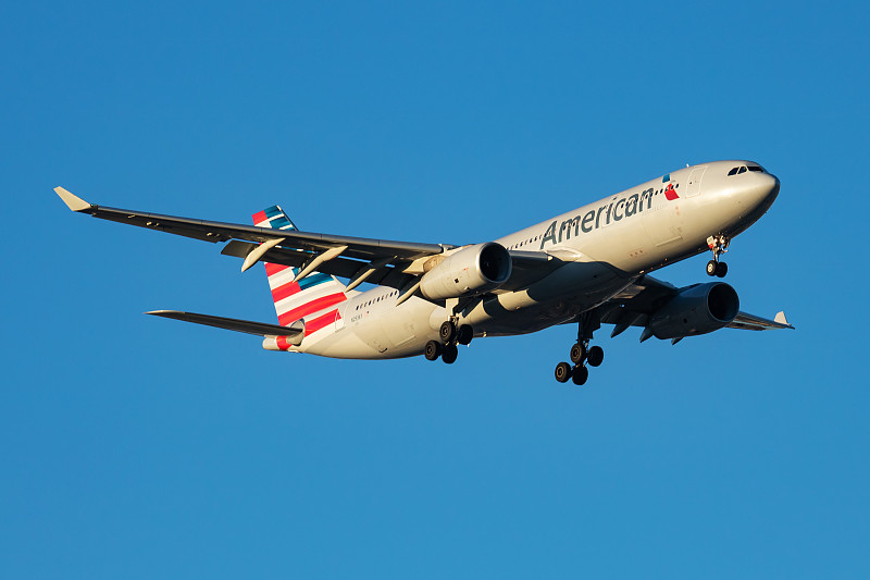 商品烟火从南宁采用飞机运输抵到美国圣安东尼奥