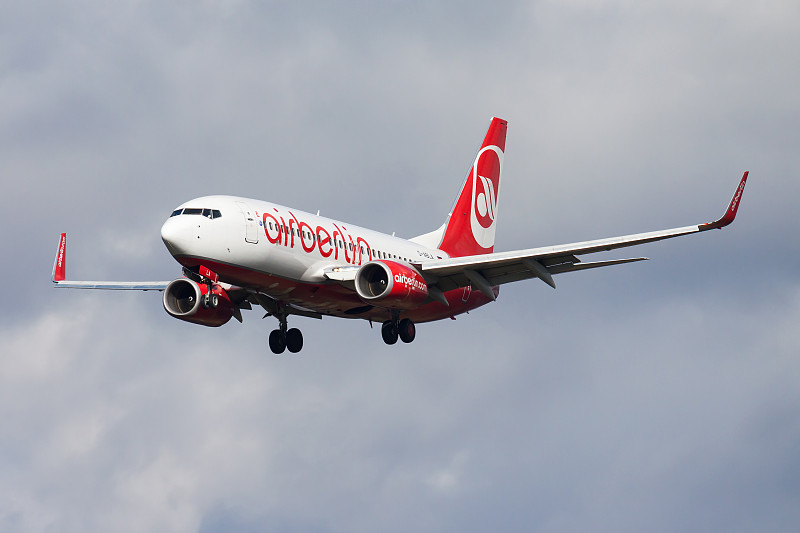 货品有线路由器经中国天津采取空运货代至美国丹佛