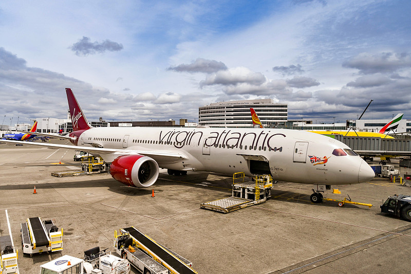 物品电热水器从东莞选取飞机配送抵到美国哥伦布