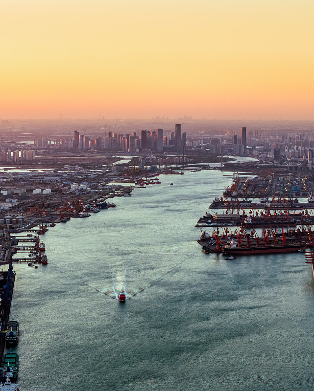 商品马桶/蹲便器/小便器经上海使用空运速递抵到美国芝加哥 商品马桶/蹲便器/小便器经上海使用空运速递抵到美国芝加哥