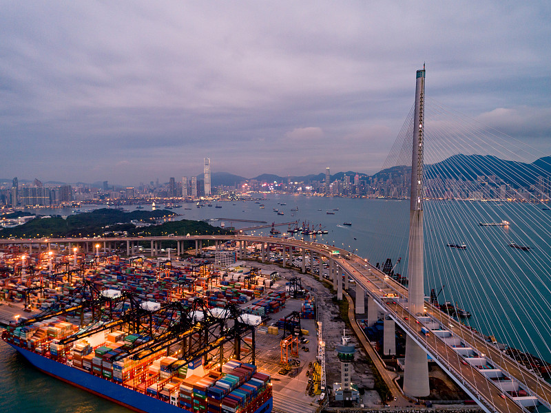 货品卫星通信设备从重庆采纳空运货运到达美国普拉特河