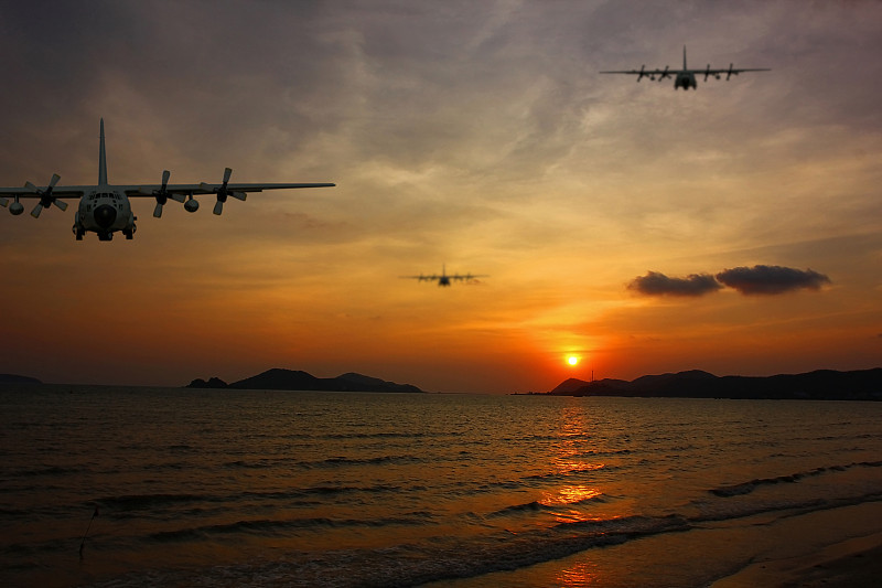 商品蛋从中国西安使用空运运送抵到美国小石城