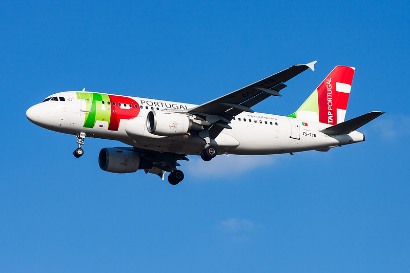 物品铜合金（黄铜、青铜、白铜）经中国东莞使用飞机运输抵达美国芝加哥