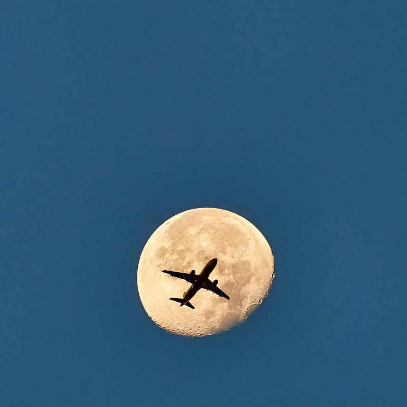 物品模具钢经中国上海采取飞机货代至美国圣保罗