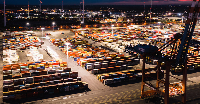 物品镀锌板经中国济南选用空运配送到美国塔科马