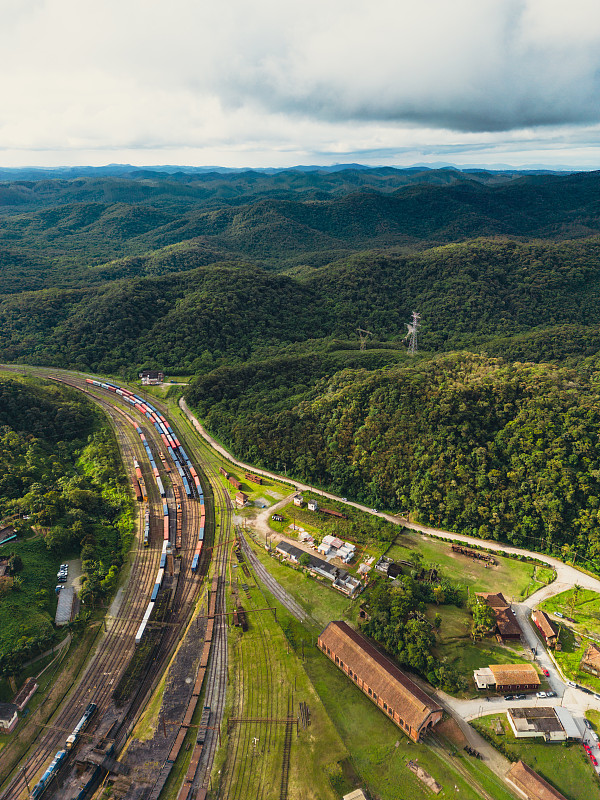 商品灌肠器从重庆选择飞机配送抵达美国芝加哥