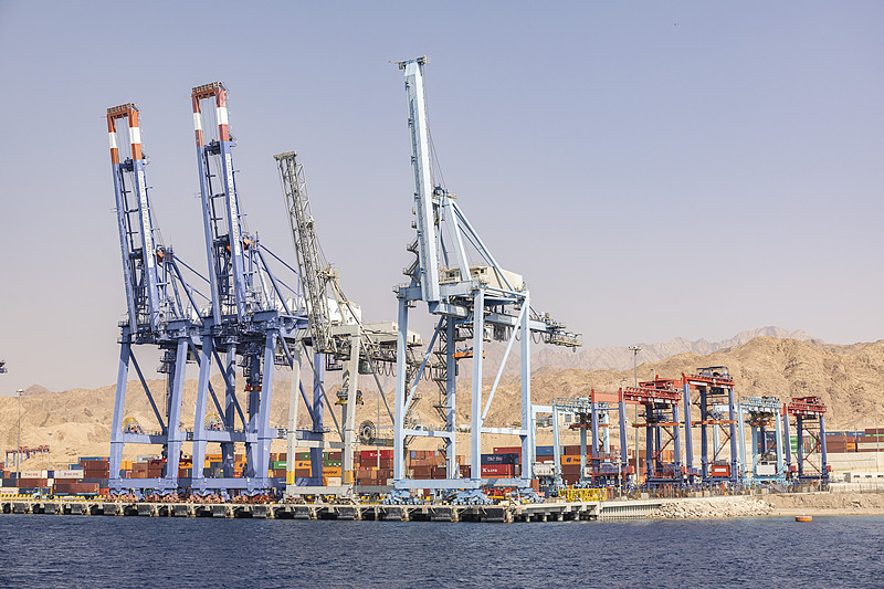 物品低中压锅炉钢管经中国深圳选择飞机快递到美国明尼阿波利斯