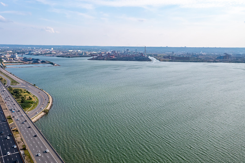 货品平衡杆及连接杆从广州选取飞机运送到达美国辛辛那提