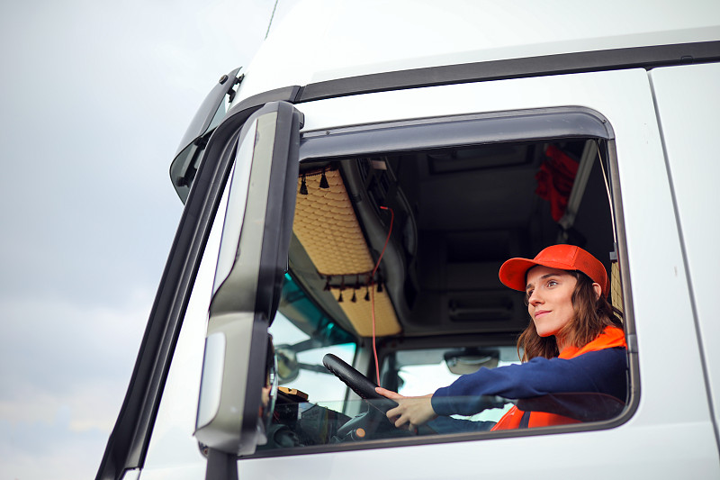 物品木制楼梯从成都选取轮船货代抵达欧州 物品木制楼梯从成都选取轮船货代抵达欧州