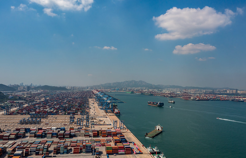 商品一体机电脑经中国哈尔滨采纳空运配送到美国纽约