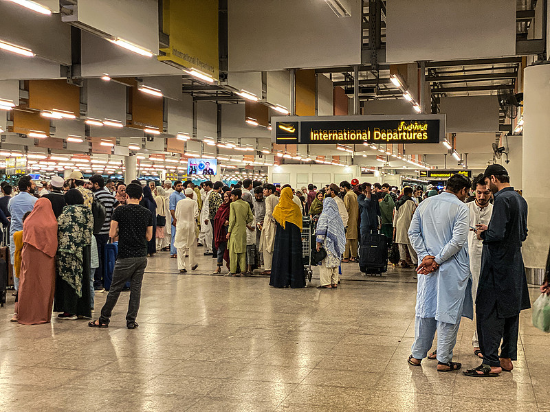 物品棉签经中国深圳使用空运快递到达美国俄克拉荷马城