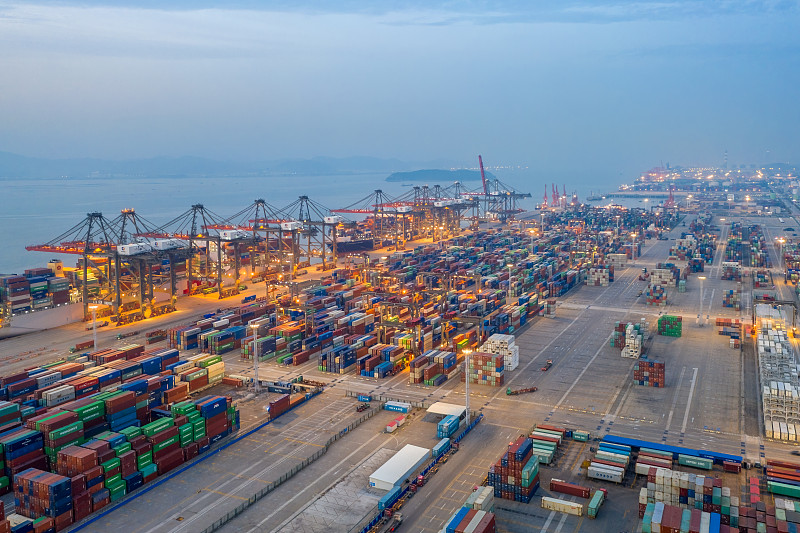 货品平板电脑保护套经中国深圳选取飞机配送到美国匹兹堡