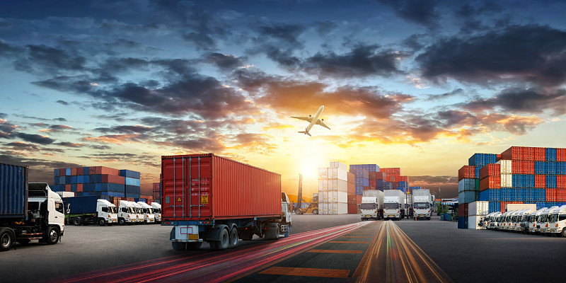 物品智能手表经乌鲁木齐采取飞机货运抵达美国俄克拉荷马城