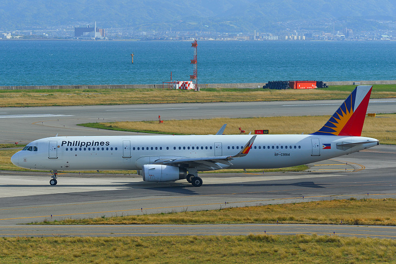 商品玻璃清洁剂从中国广州采取空运货代到达美国盐湖城