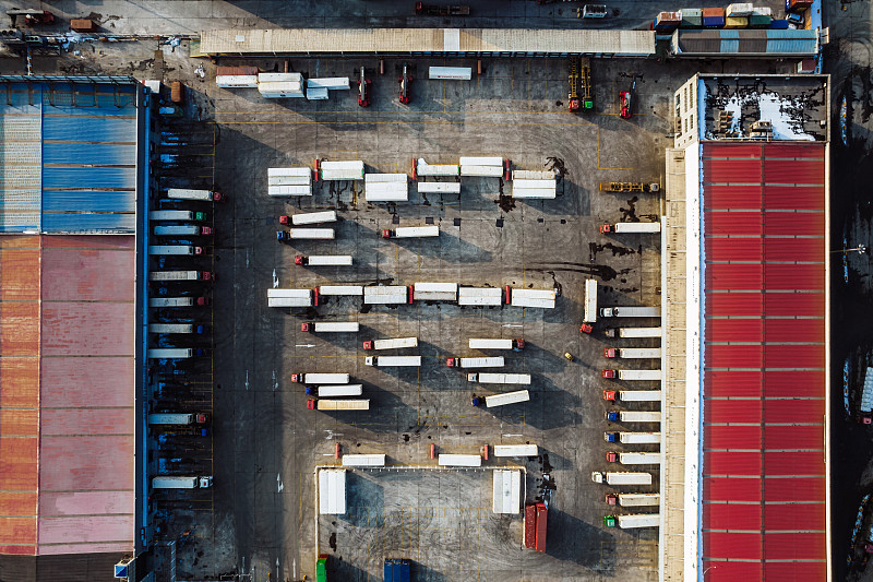 衢州市由海运到抵达乌克兰——切尔卡瑟等国外商贸配送简说