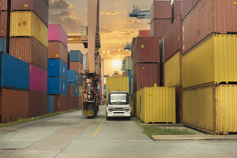 中国上海到加拿大阿伯茨福德海空联运城市专线